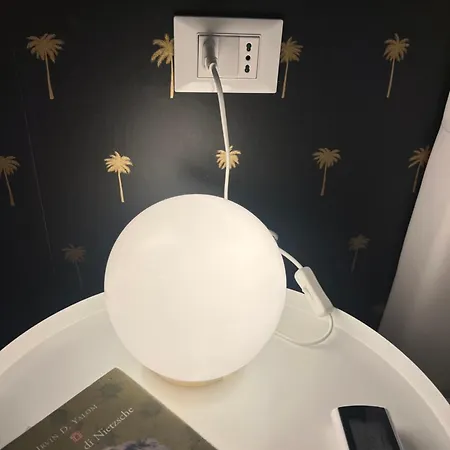 Vagaluna Short Catania