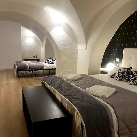 Vagaluna Short Guest house 3*